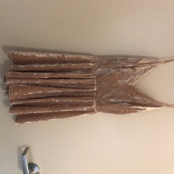 Romper - Picture 2 of 6